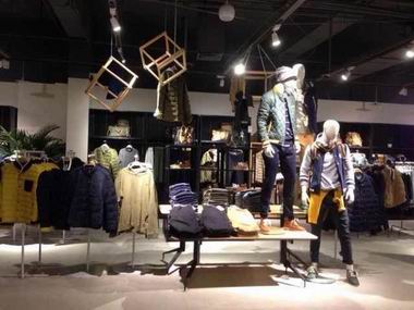 Geosheen极成LED照明让灯光成为品牌服饰销售动力